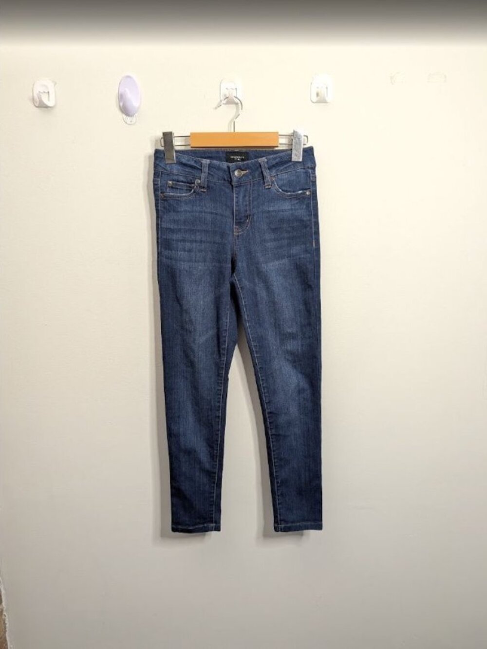 Celebrity Pink Blue Mid-Rise Skinny Jeans 1/25
